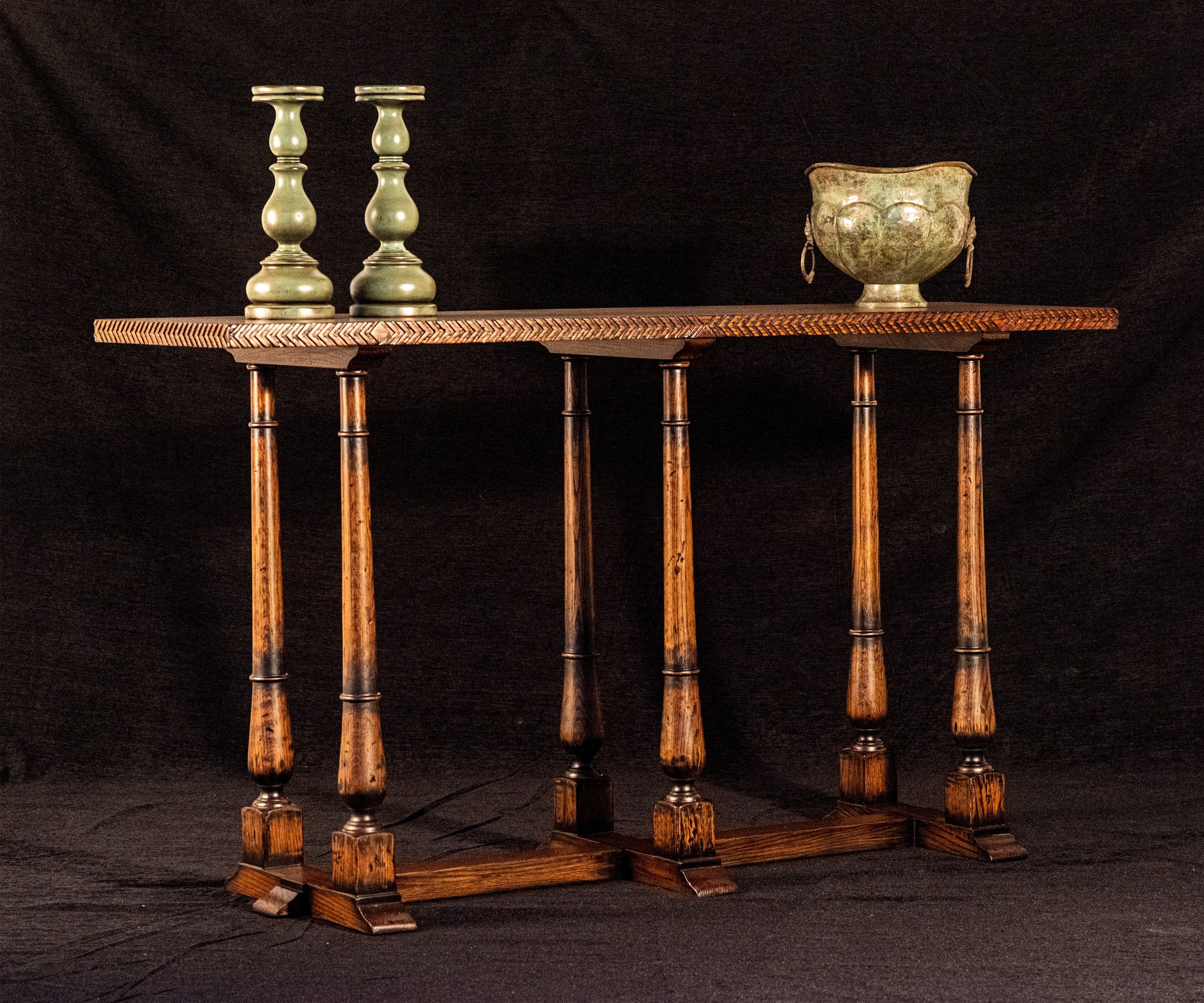 BOYD CONSOLE